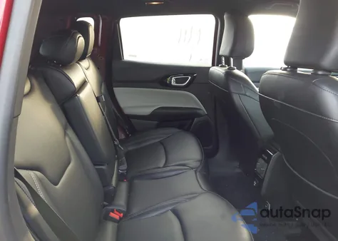 2025 Jeep Compass Limited 4X4 z USA, uszkodzony, nr VIN 3C4NJDCN6ST576957